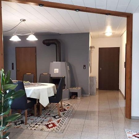 Ferienhaus Sonnenhang لوسهايم المظهر الخارجي الصورة