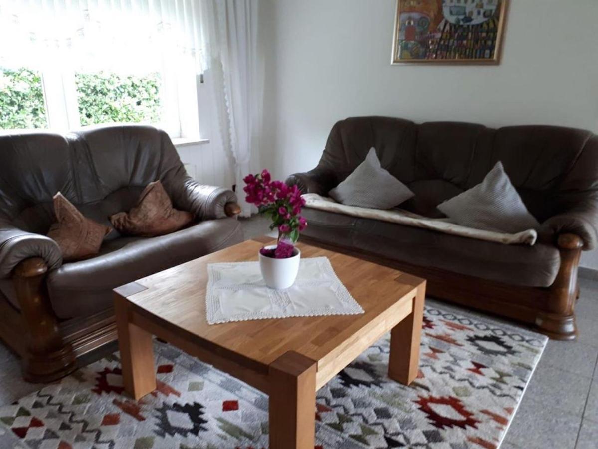 Ferienhaus Sonnenhang لوسهايم المظهر الخارجي الصورة
